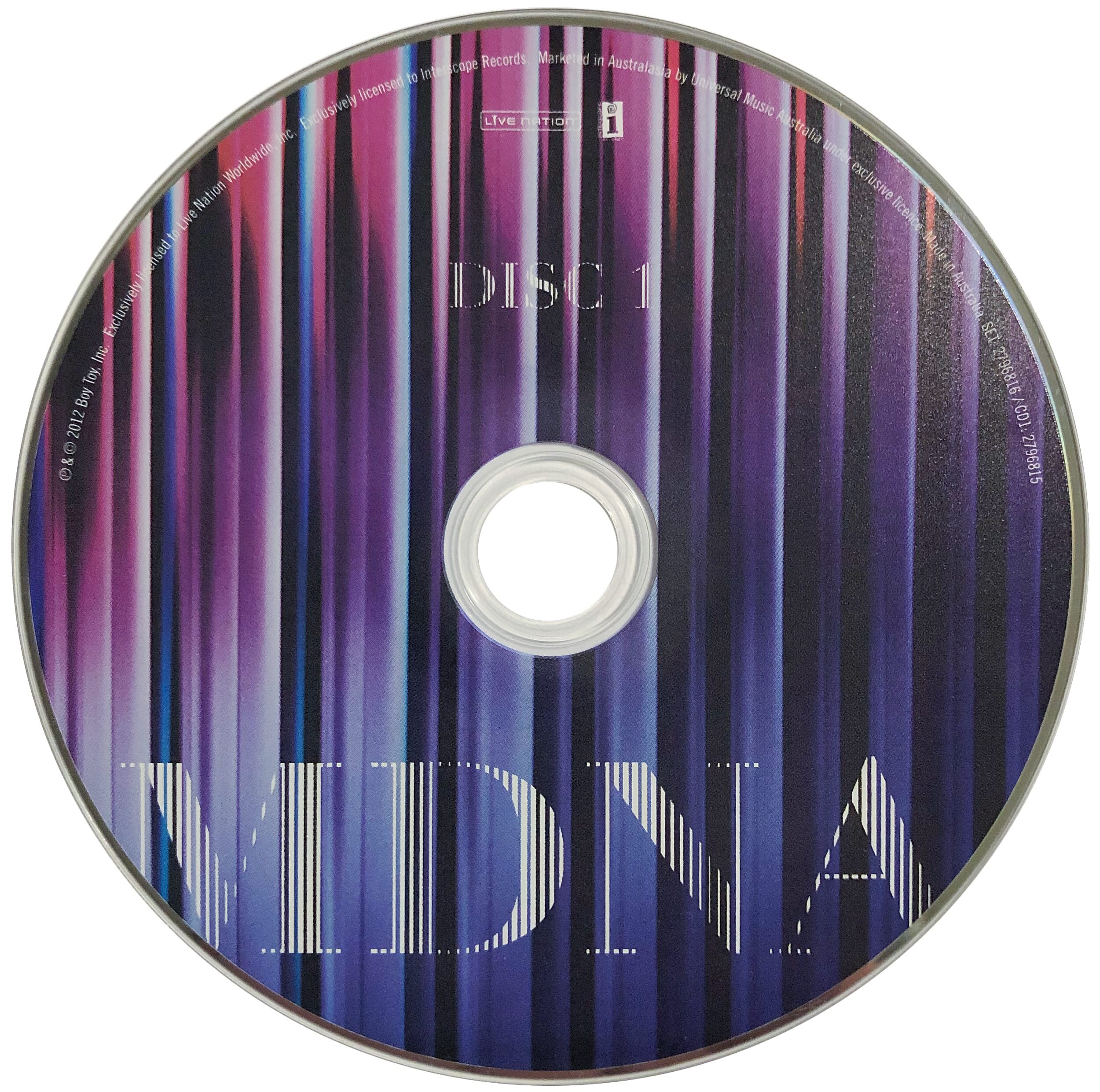 Madonna – MDNA Deluxe Edition (Album Review On Vinyl, CD, & Apple 
